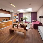 Park & Hotell 5*