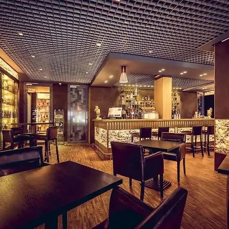 酒店 城市公园公寓酒店 5*