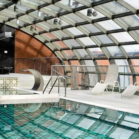 Hotel Park & 5*